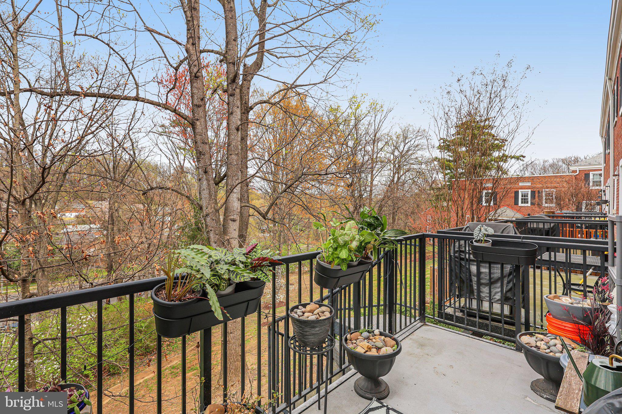 FAIRLINGTON VILLAGES - Residential