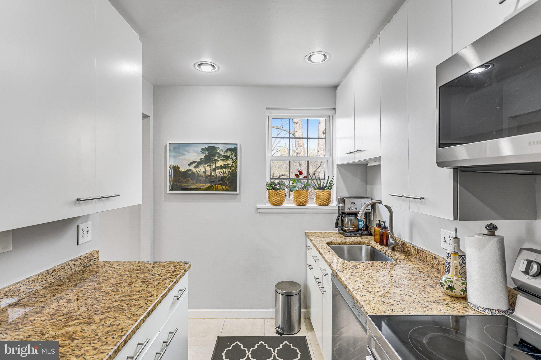 FAIRLINGTON VILLAGES - Residential