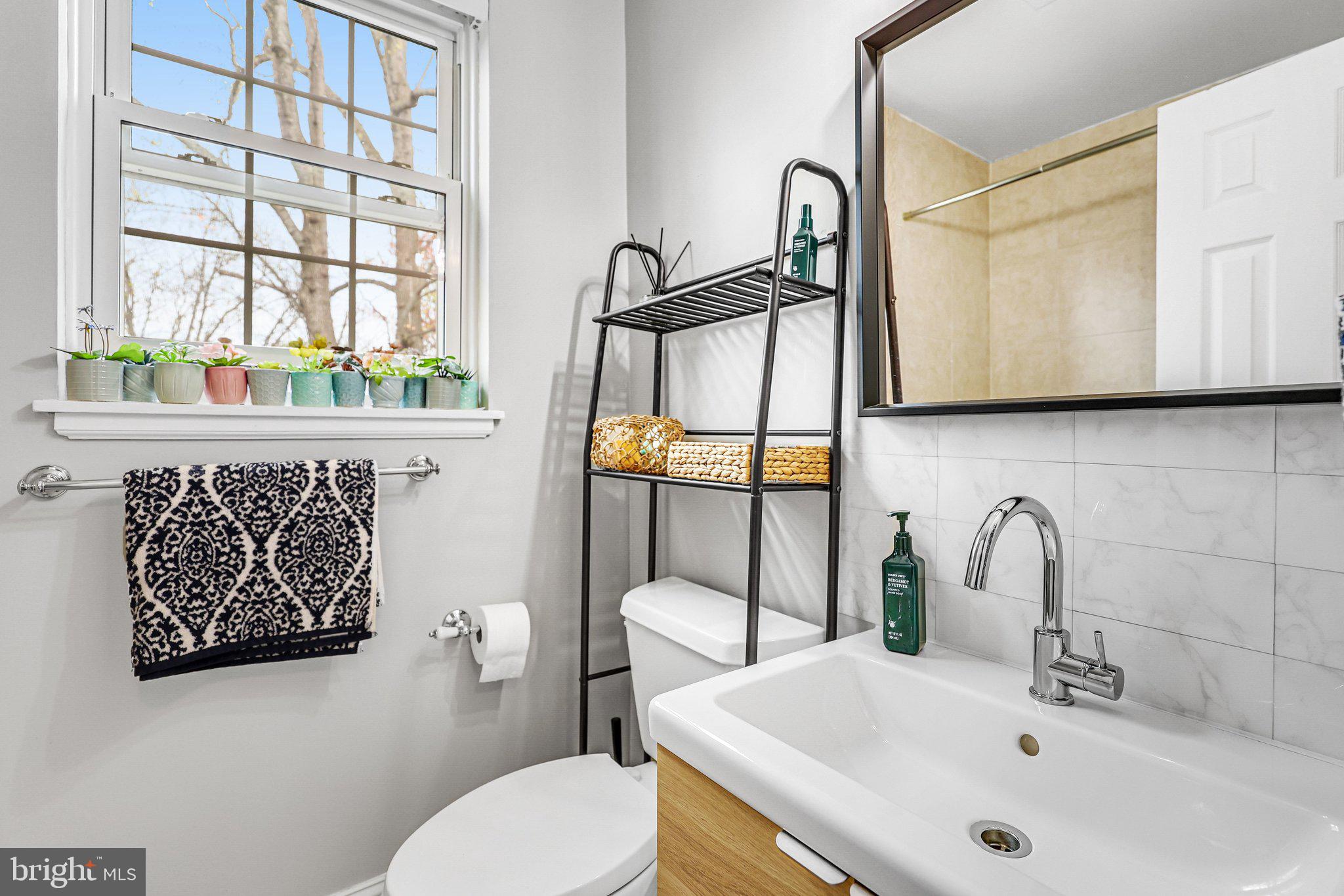 FAIRLINGTON VILLAGES - Residential