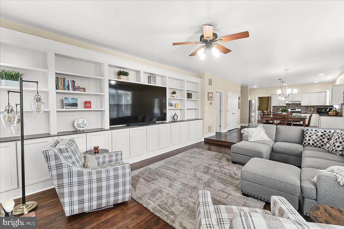 VALLEY RIDGE ESTATES - Residential