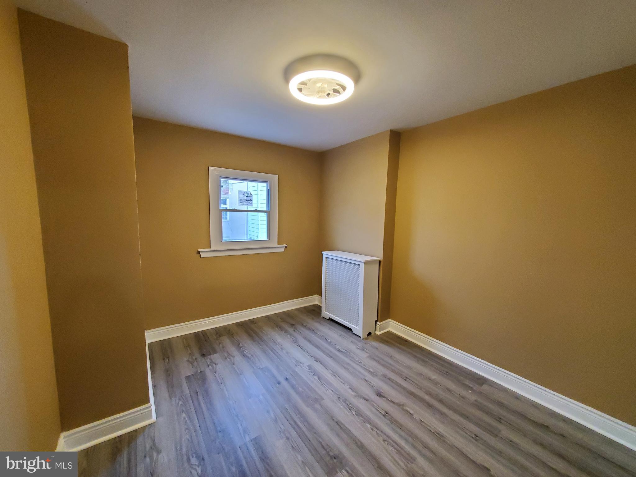 SUMMERDALE - Residential