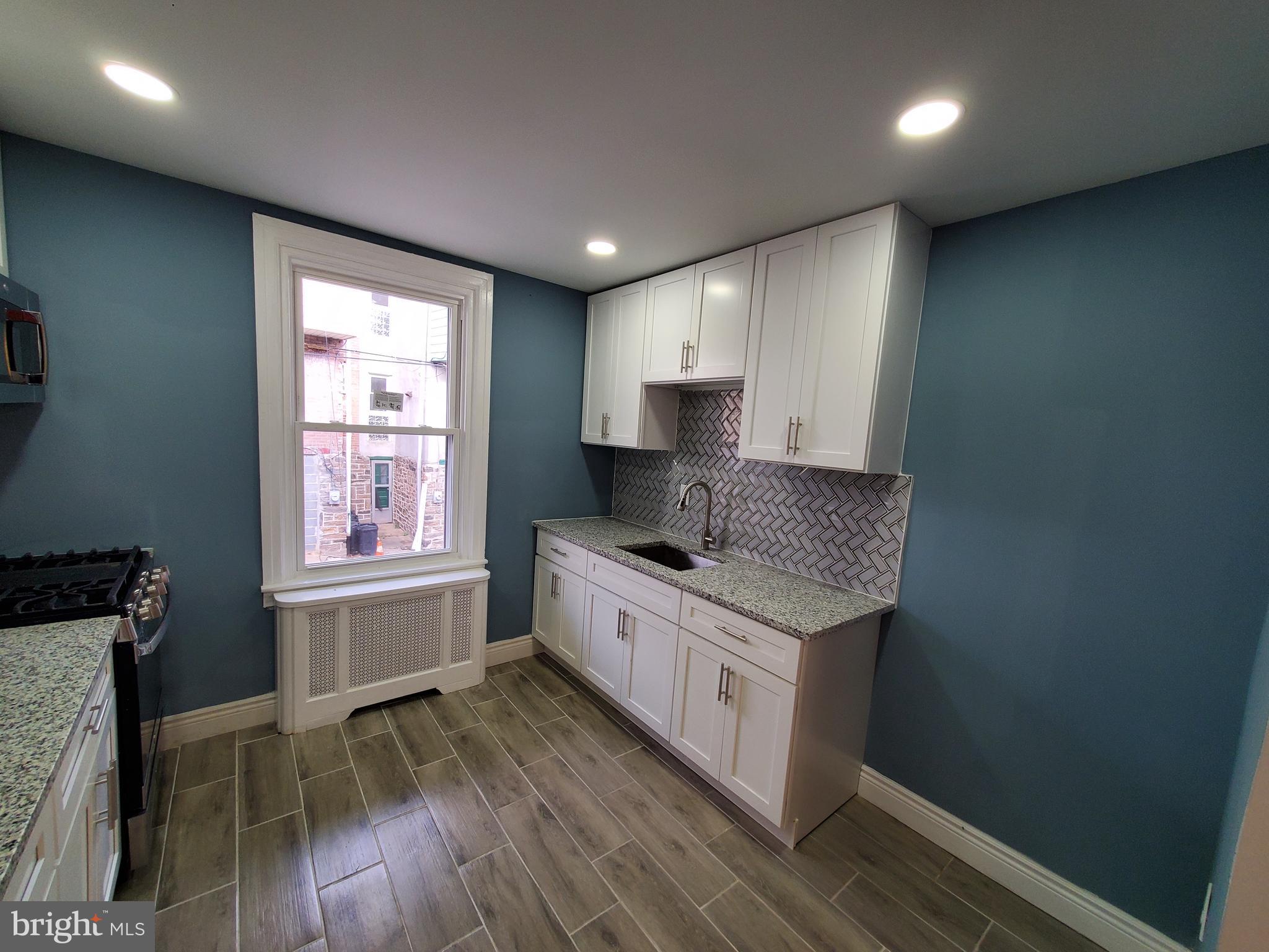 SUMMERDALE - Residential