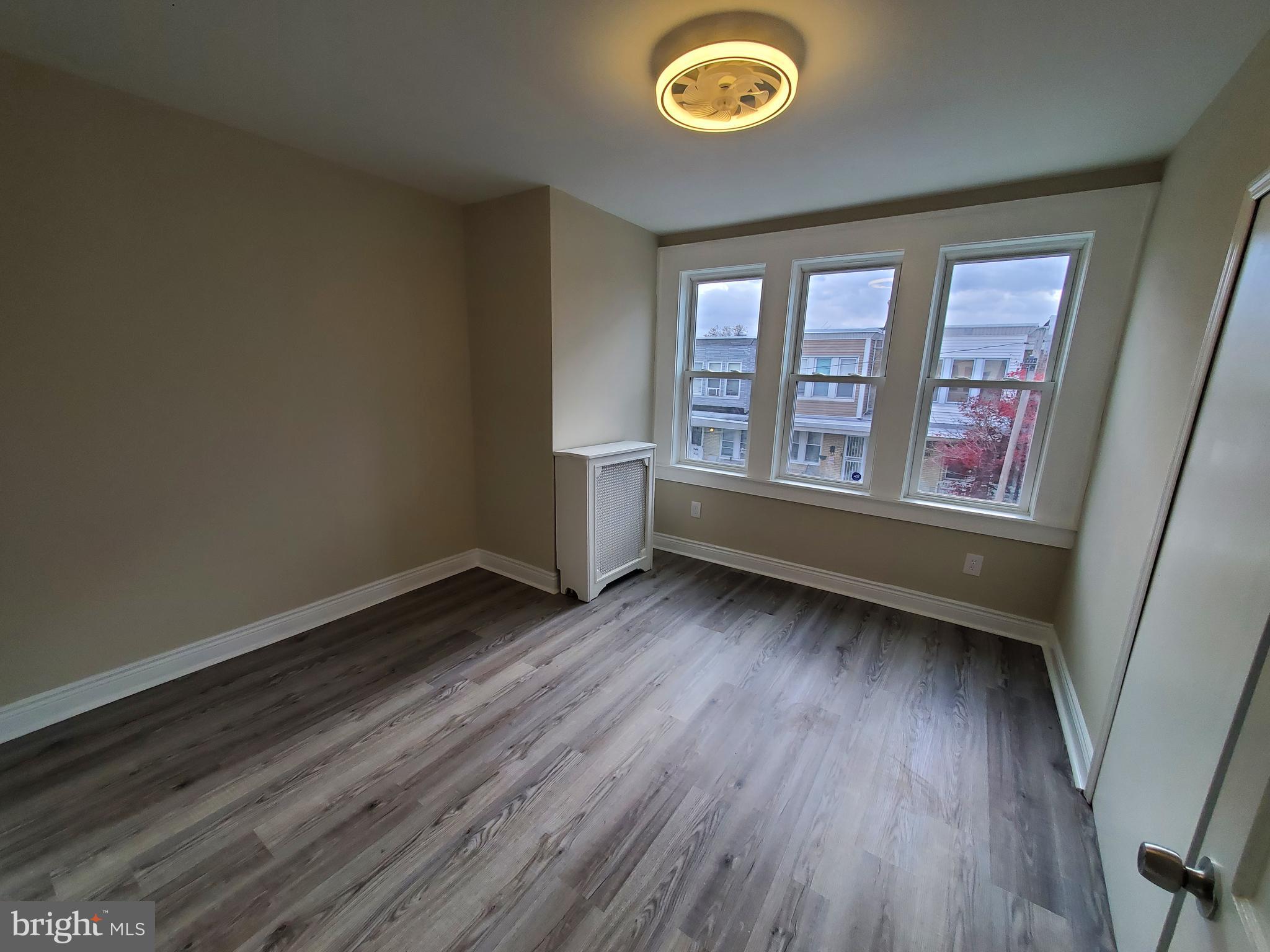 SUMMERDALE - Residential