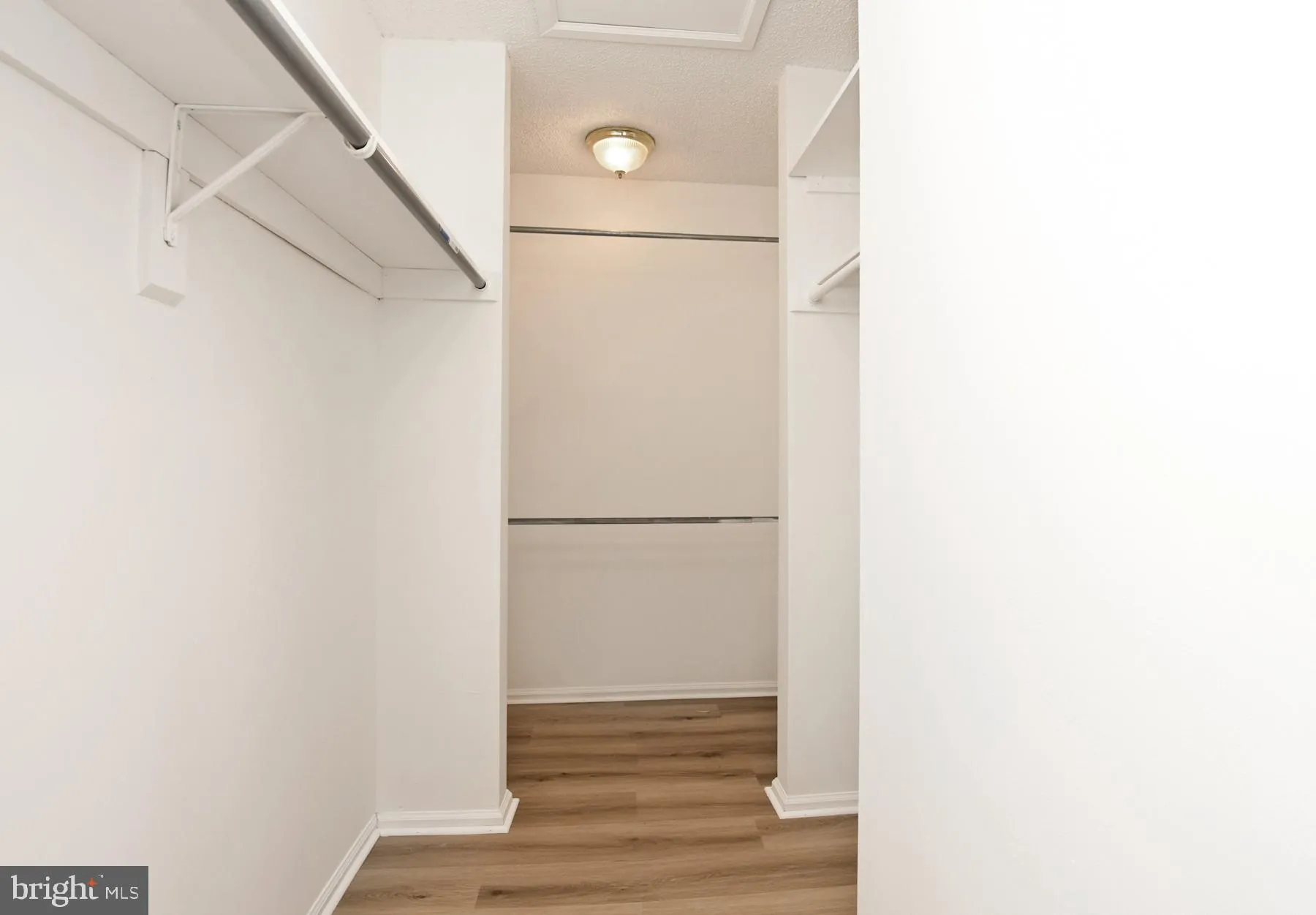 Hamilton, New Jersey 08619, United States, 2 Bedrooms Bedrooms, ,2 BathroomsBathrooms,Residential,Active,184128