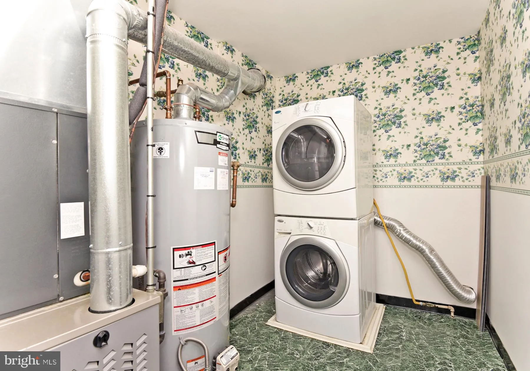 Hamilton, New Jersey 08619, United States, 2 Bedrooms Bedrooms, ,2 BathroomsBathrooms,Residential,Active,184128