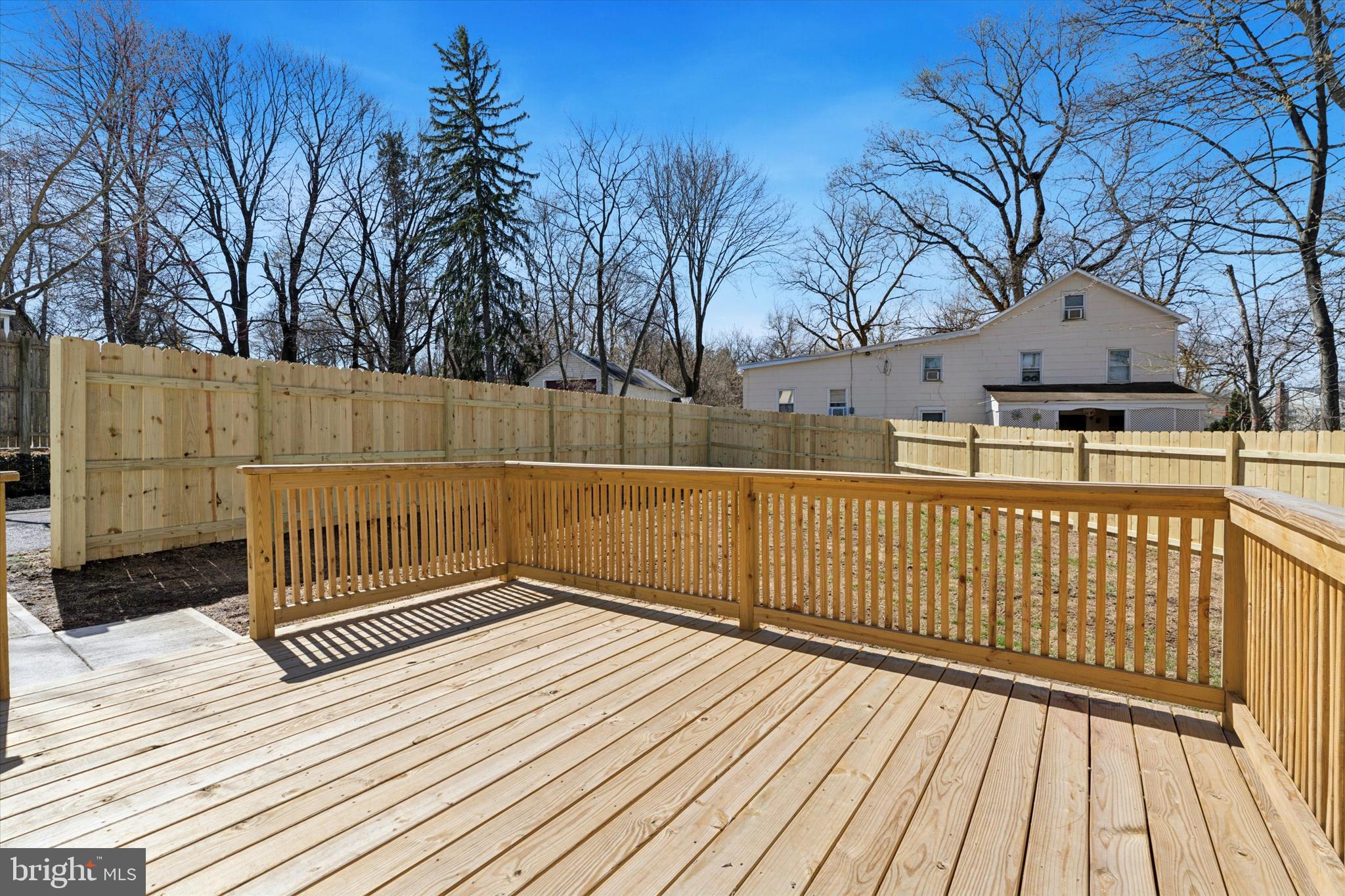 LAFAYETTE HILL - Residential