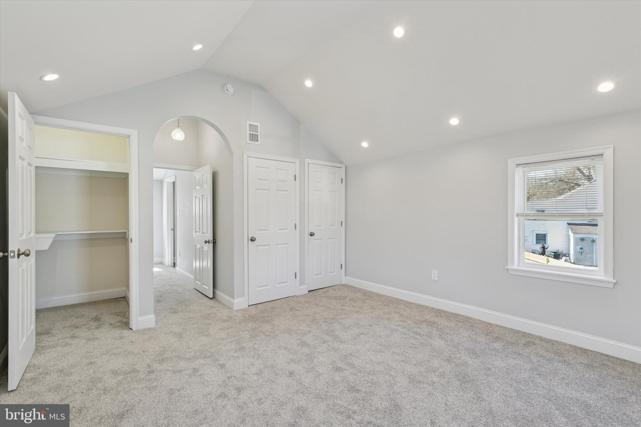 LAFAYETTE HILL - Residential