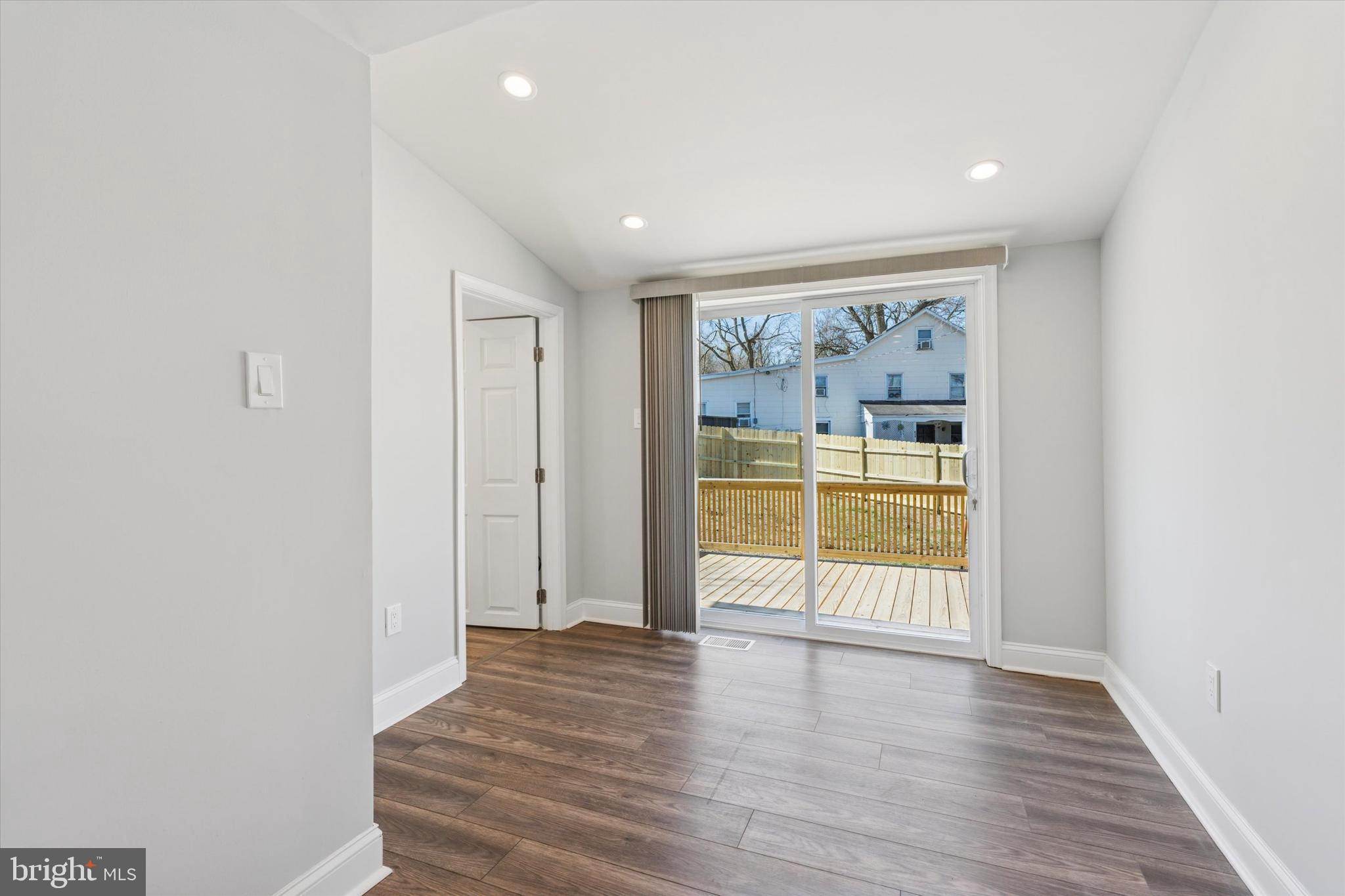 LAFAYETTE HILL - Residential