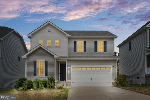 124 Lenore Lane, Winchester, VA MLS: VAFV2044548