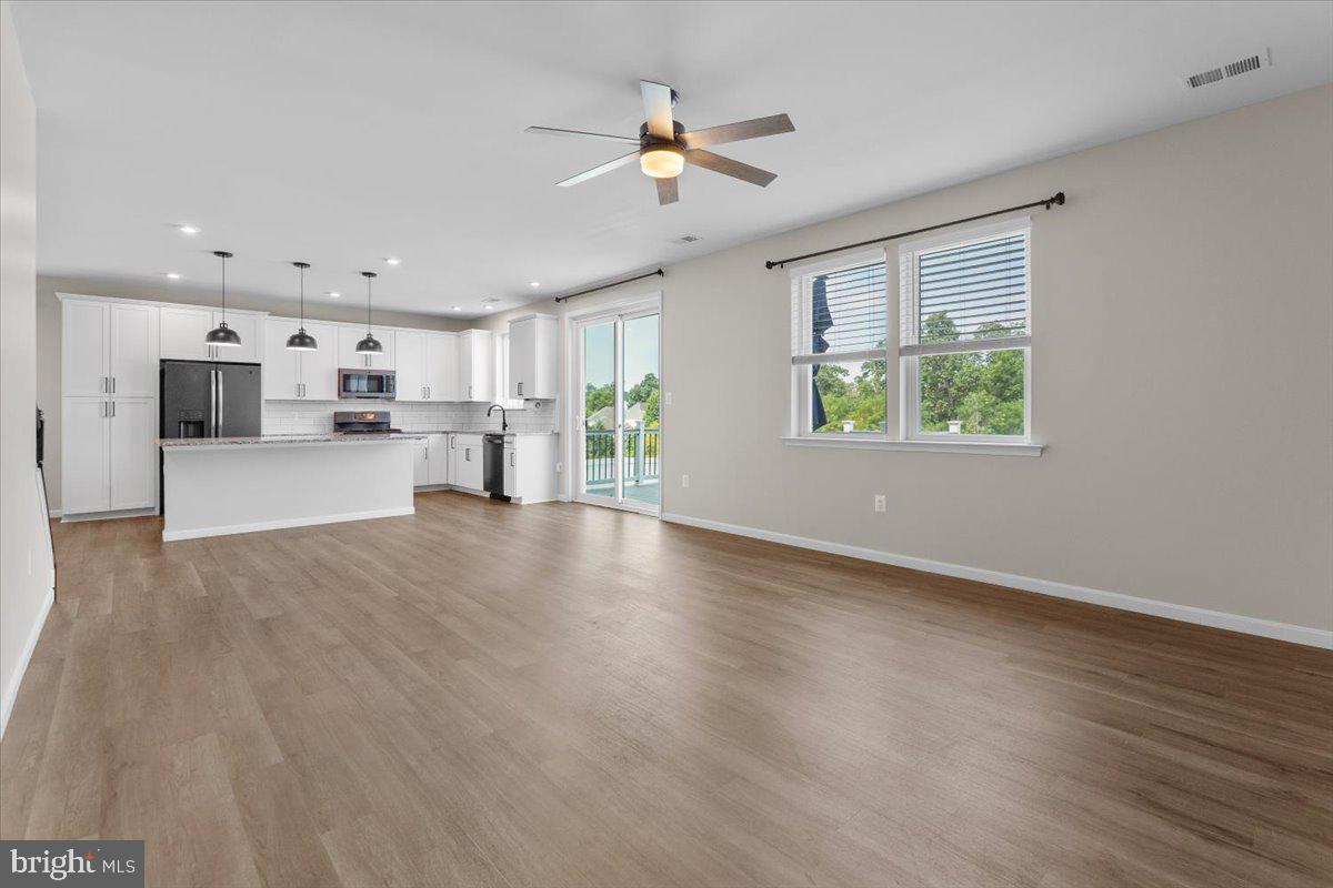 124 LENORE LANE