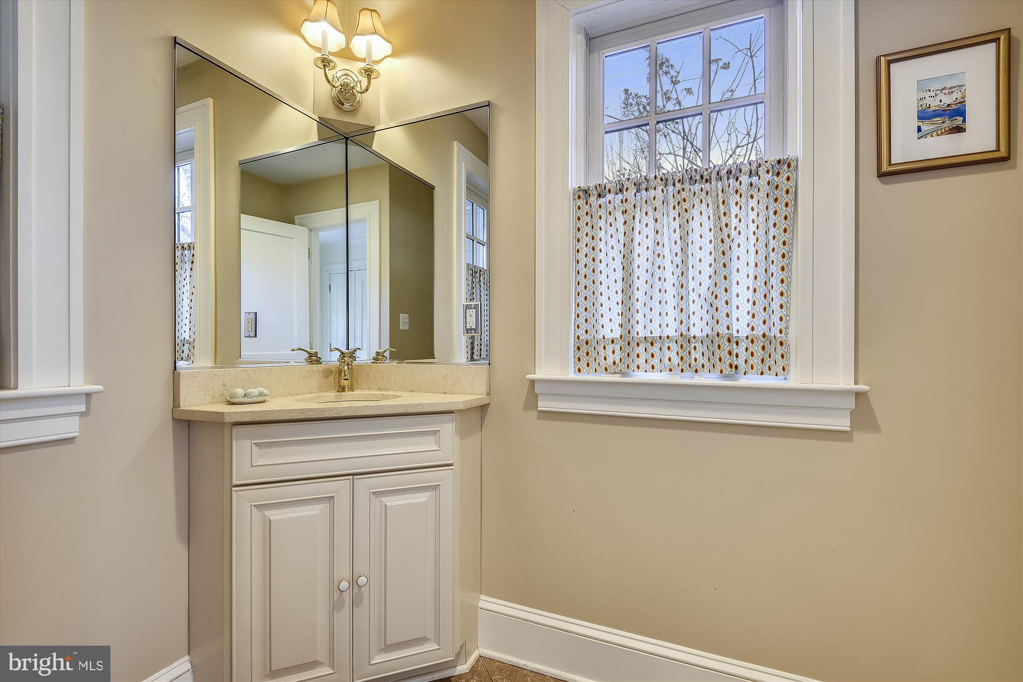 RUXTON - Residential