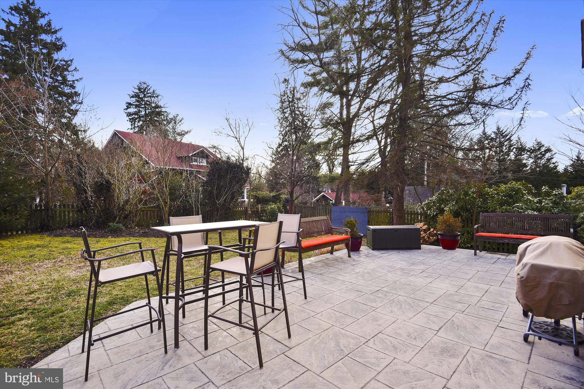 RUXTON - Residential