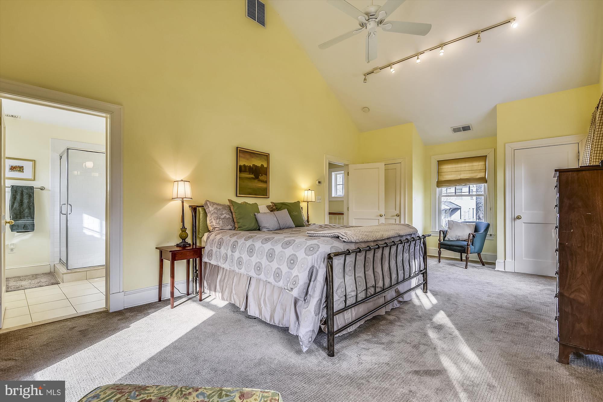 RUXTON - Residential