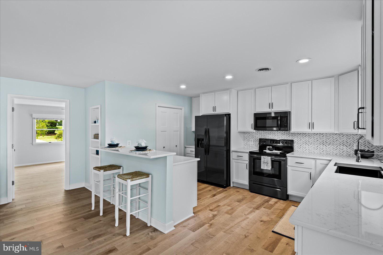 HARBOR VIEW - Residential