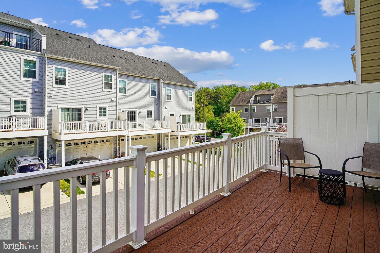 DORCHESTER VIEW - Residential