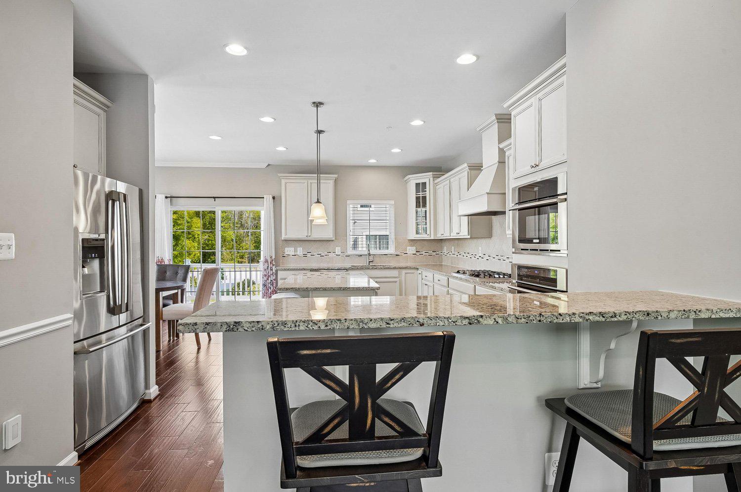 DORCHESTER VIEW - Residential