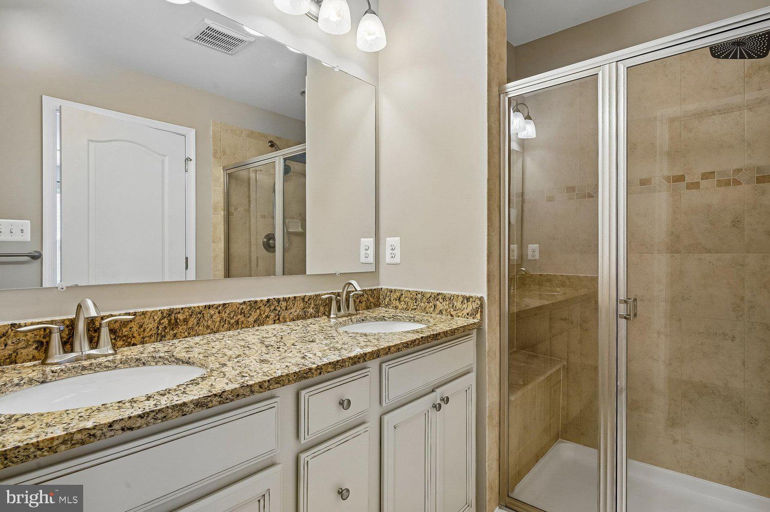 DORCHESTER VIEW - Residential