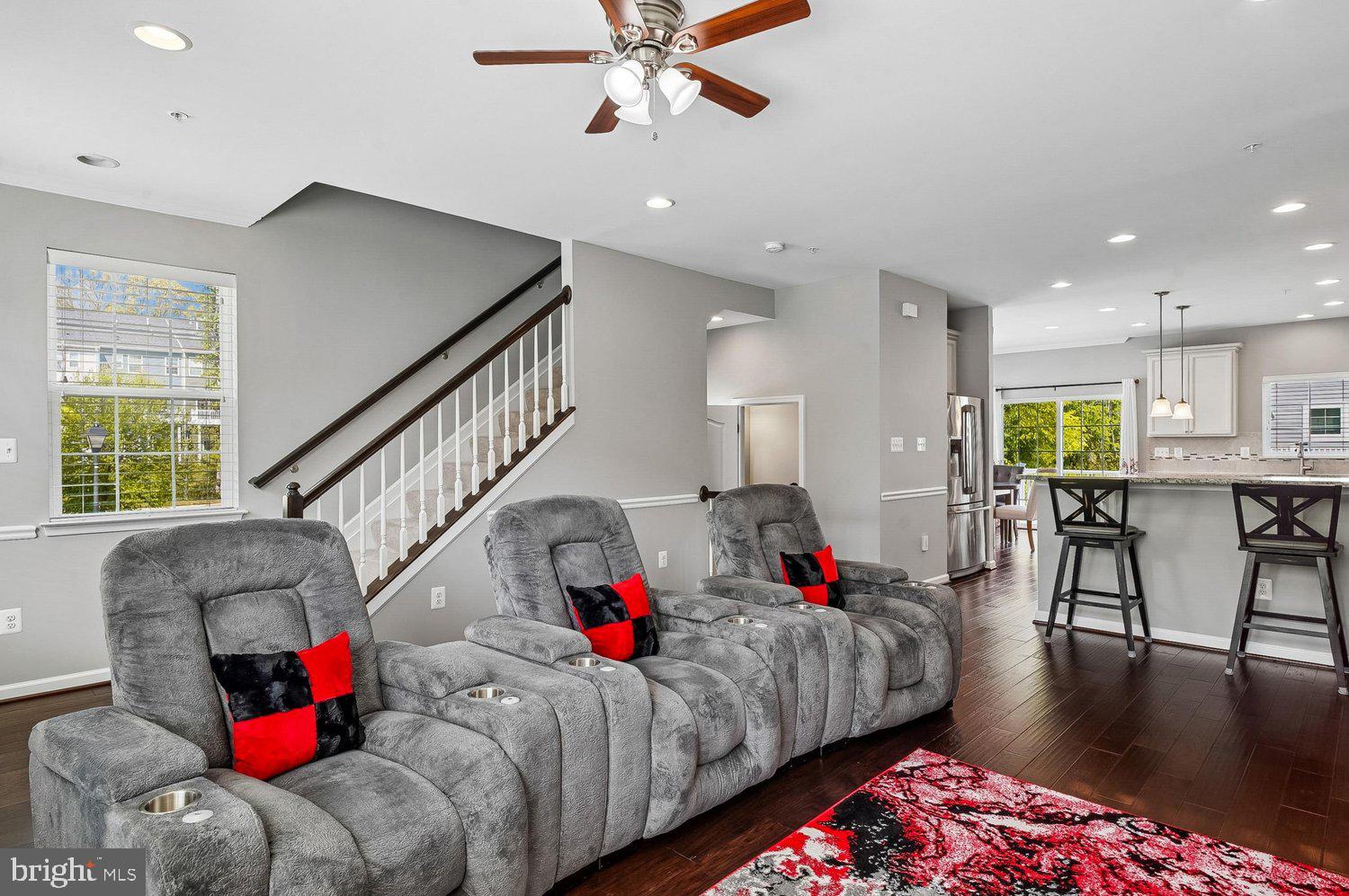 DORCHESTER VIEW - Residential