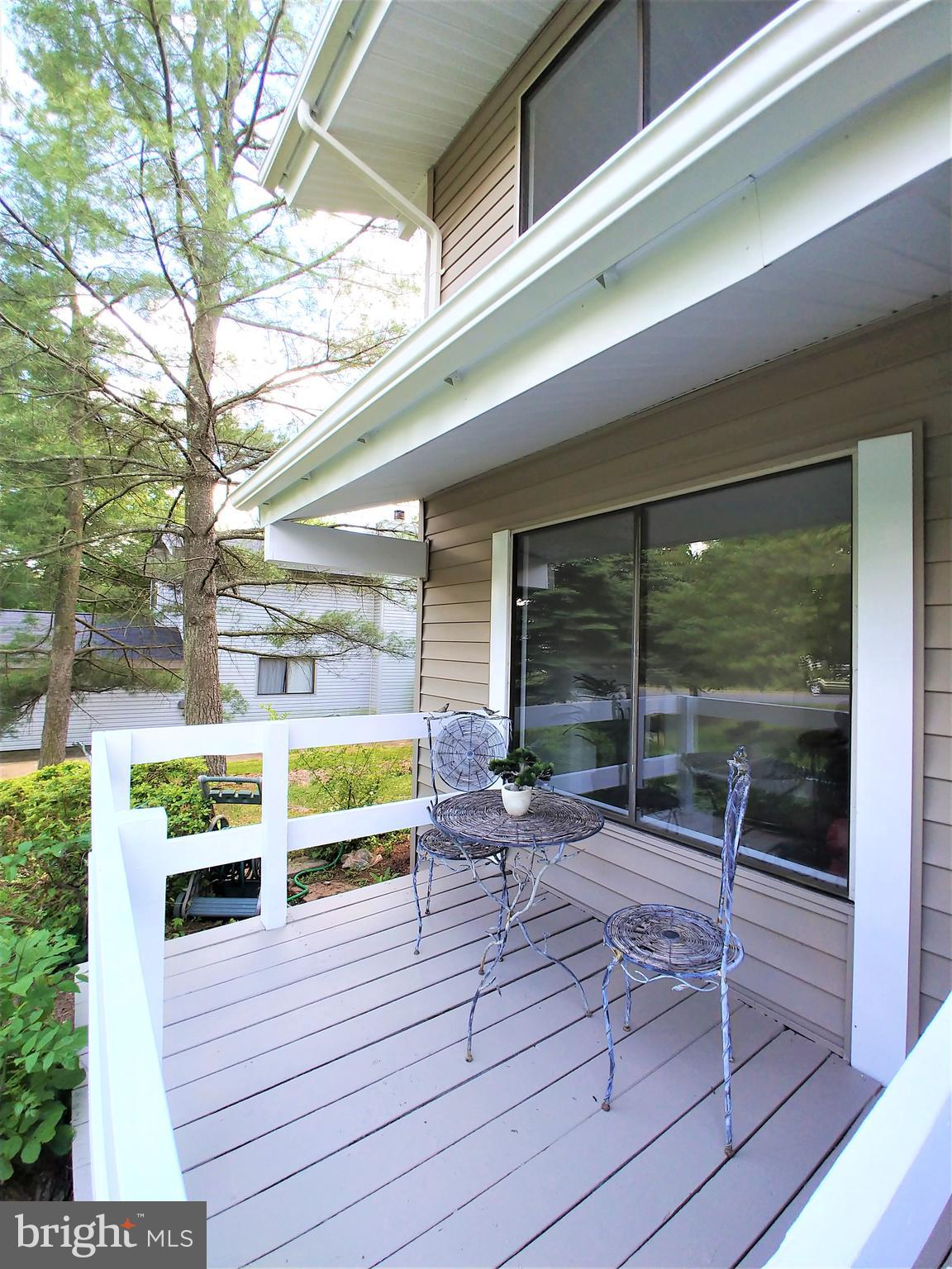 OAK TREE - Residential