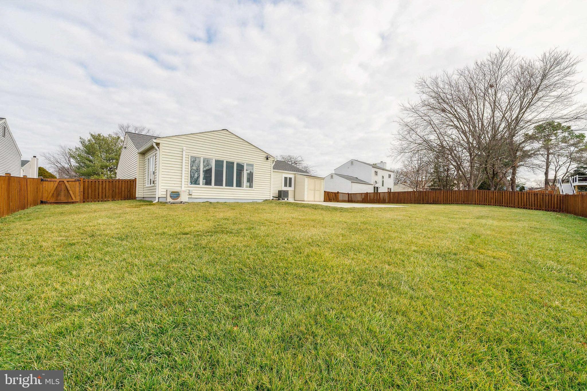 CHANTILLY FARM - Residential