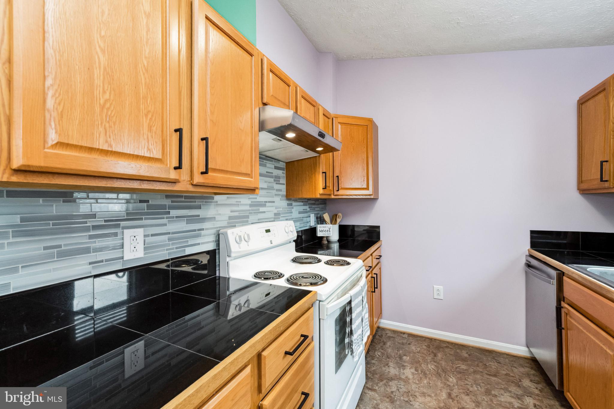 CHANTILLY FARM - Residential