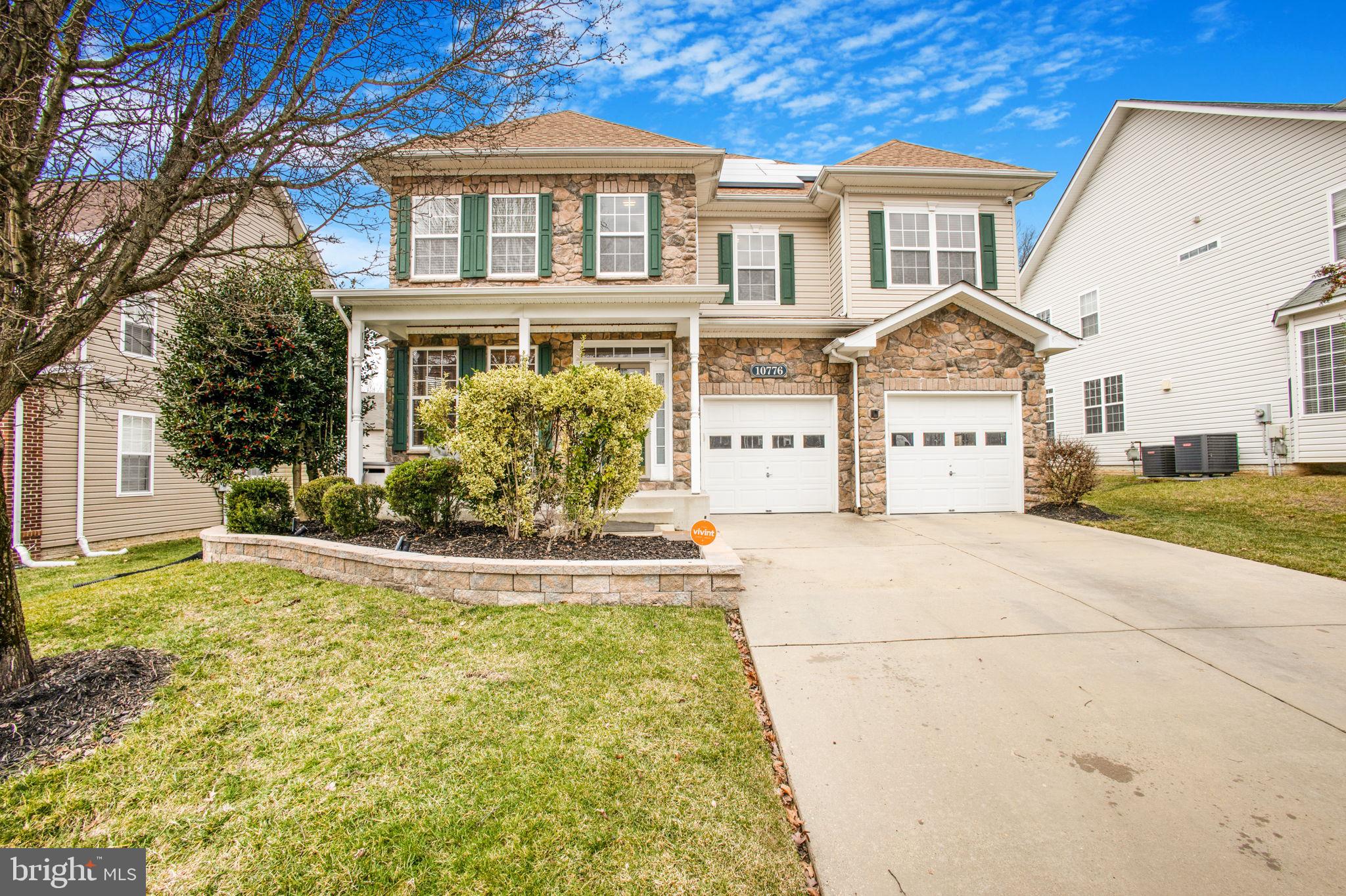 CHRISTOPHER POINTE - Residential