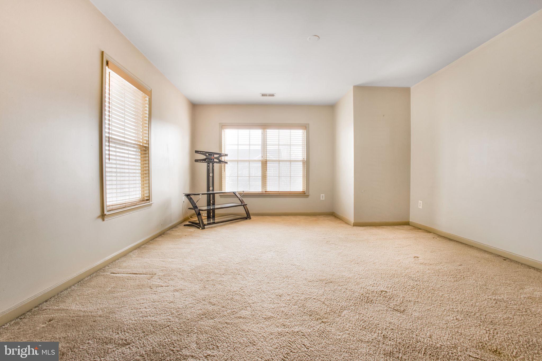 CHRISTOPHER POINTE - Residential