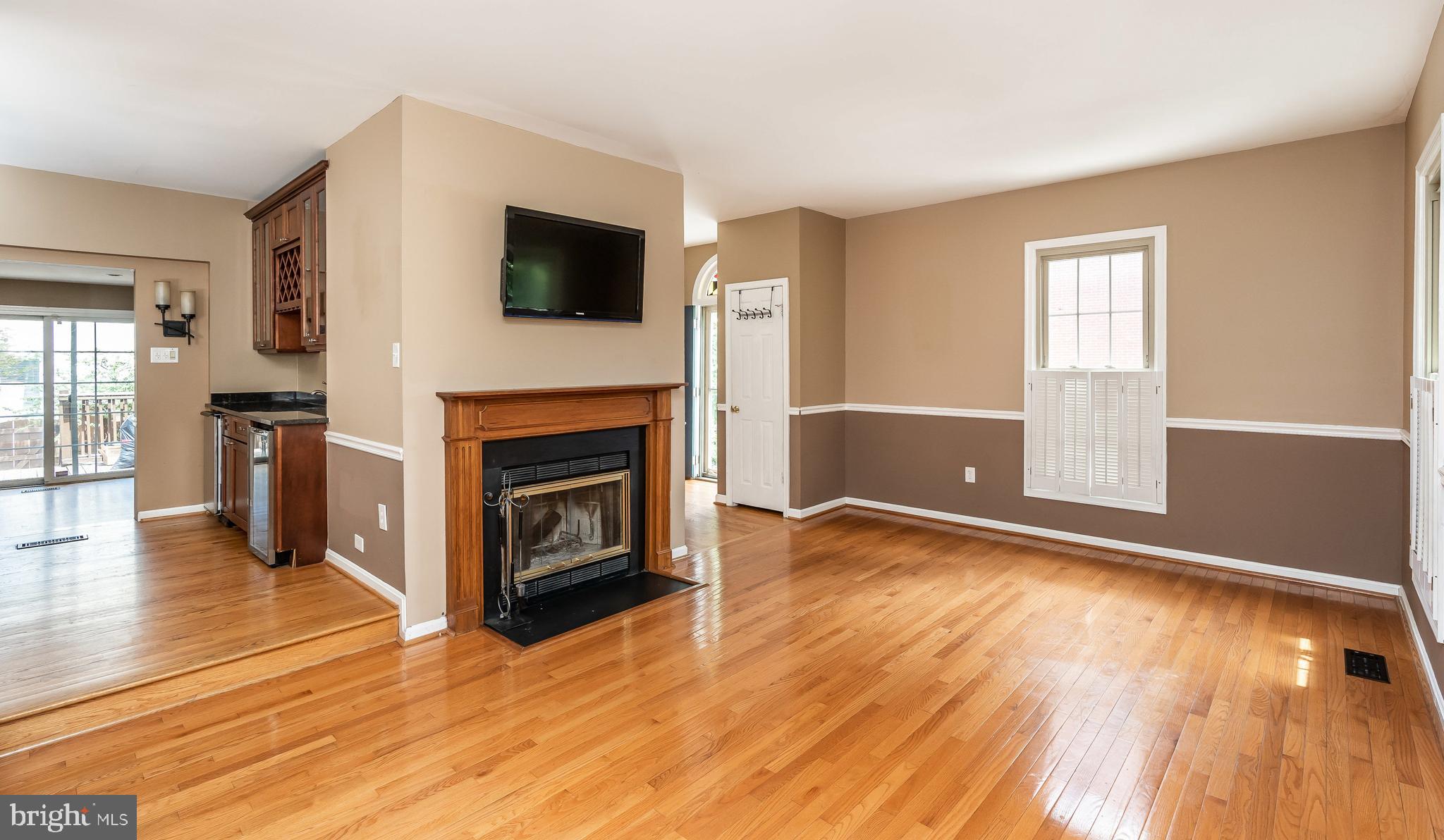 CANTON SQUARE - Residential