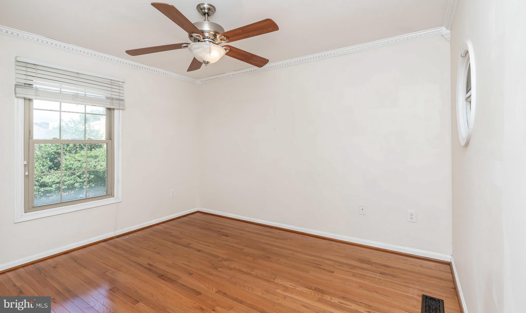 CANTON SQUARE - Residential