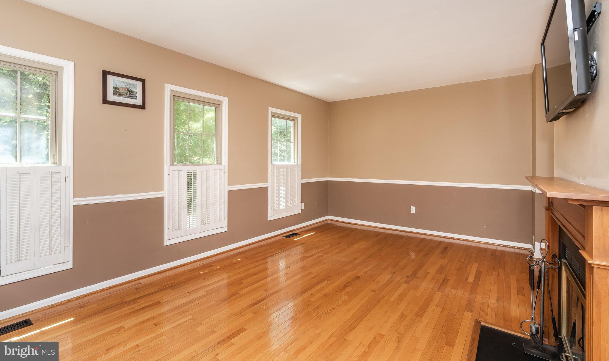 CANTON SQUARE - Residential