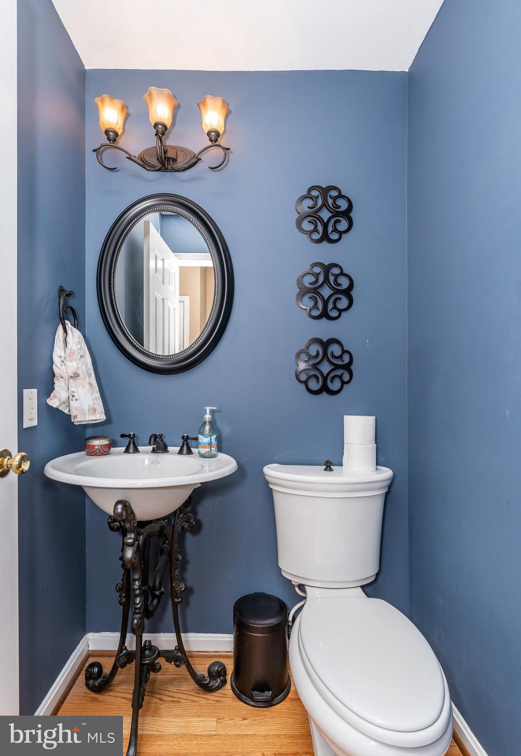 CANTON SQUARE - Residential