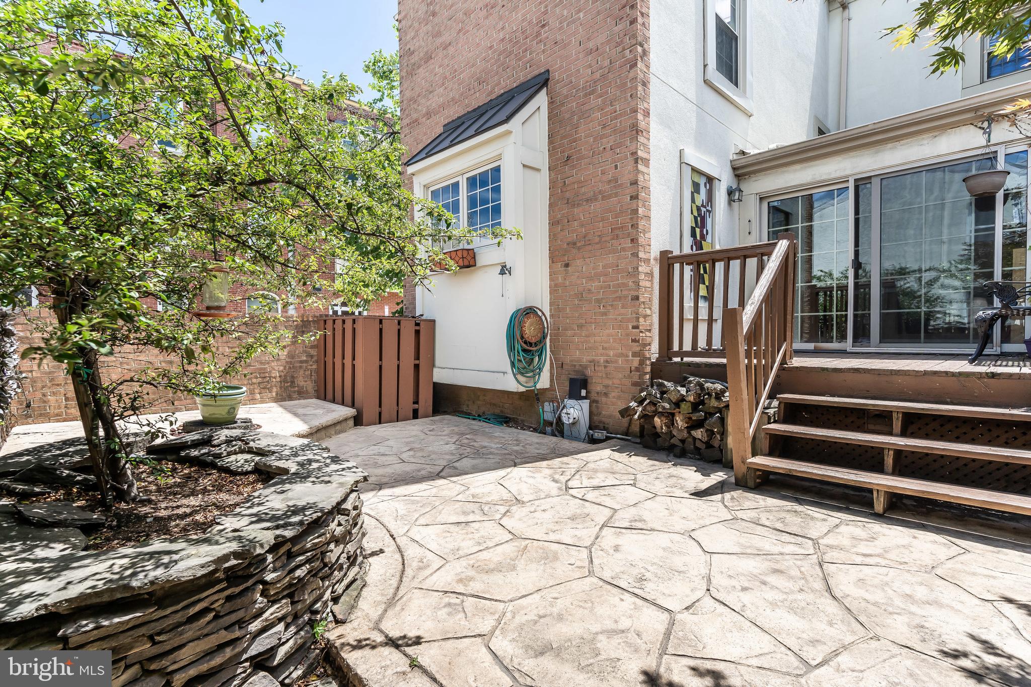 CANTON SQUARE - Residential