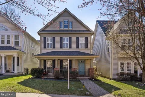 23605 Clarksmeade Drive, Clarksburg, MD MLS: MDMC2180326