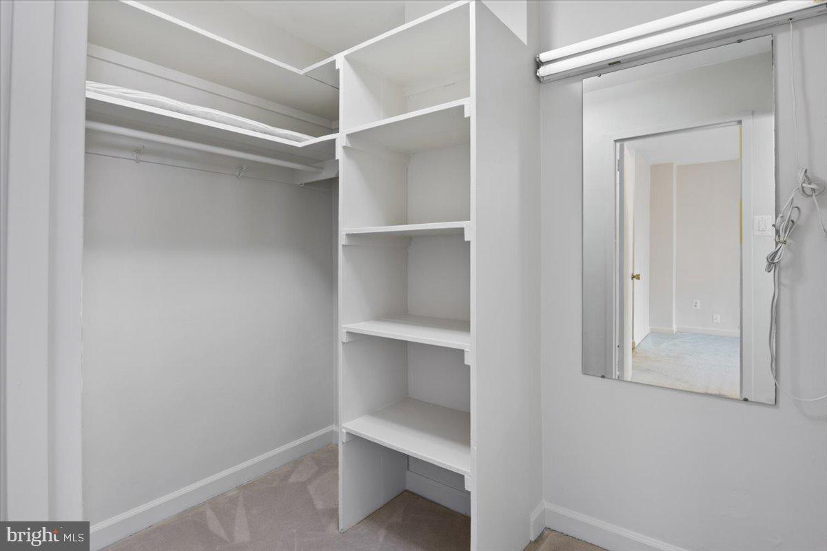 RIVER PLACE - Residential Lease