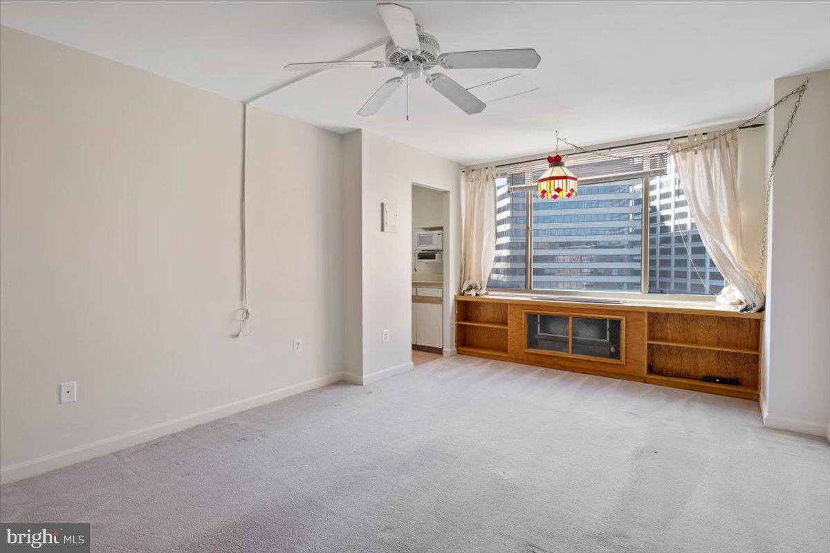 RIVER PLACE - Residential Lease