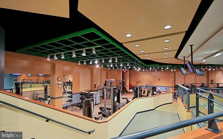 RIVER PLACE - Residential Lease