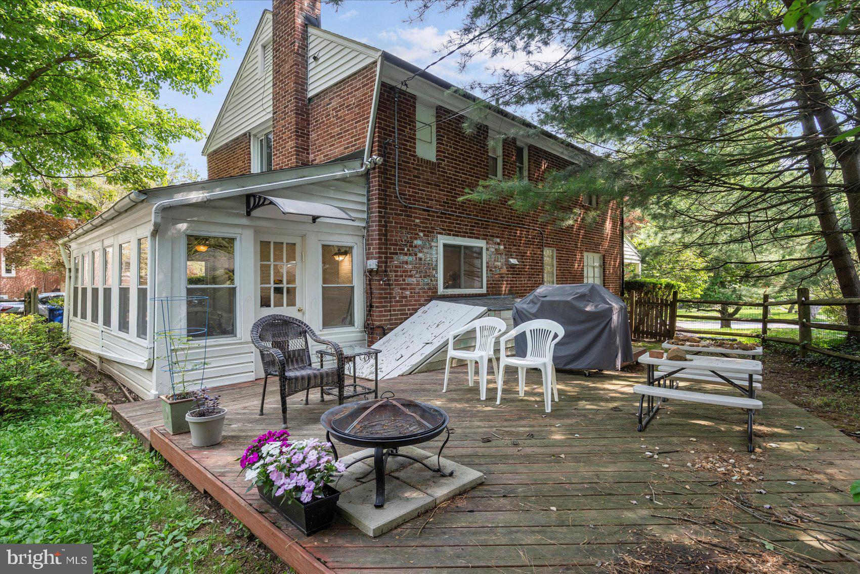 MOUNT WASHINGTON - Residential