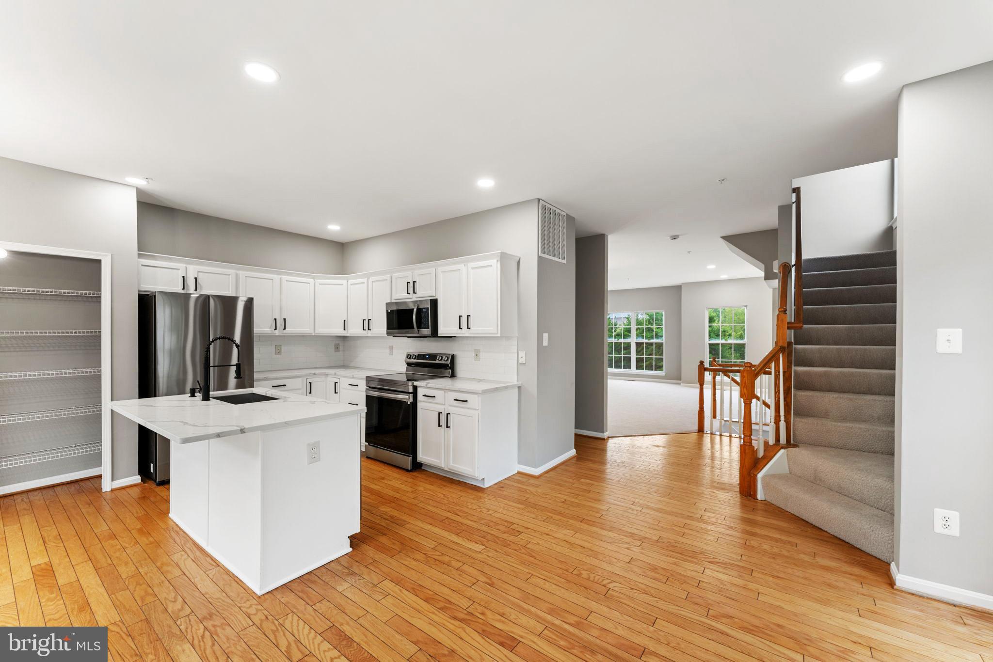 PERRYWOOD - Residential