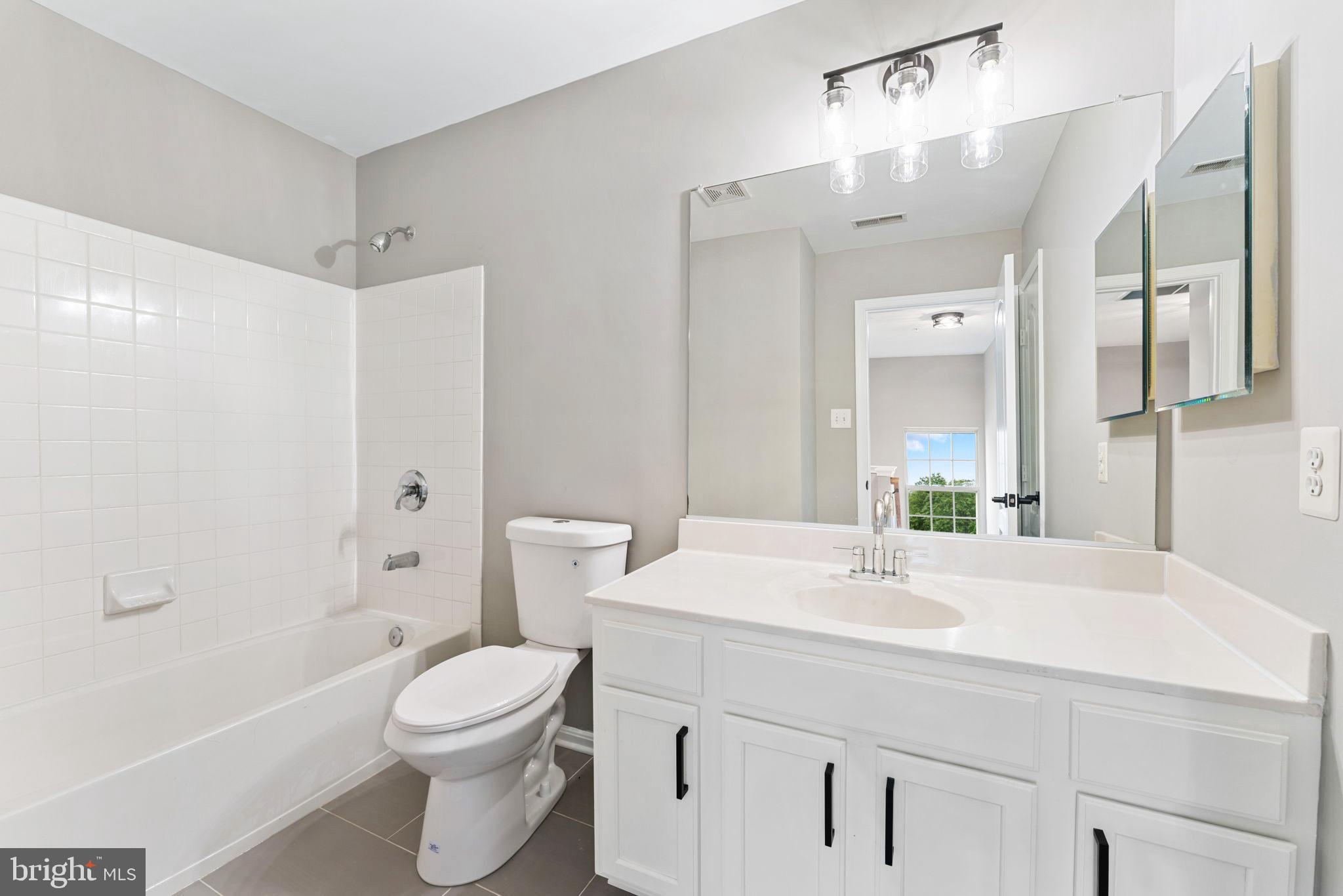 PERRYWOOD - Residential