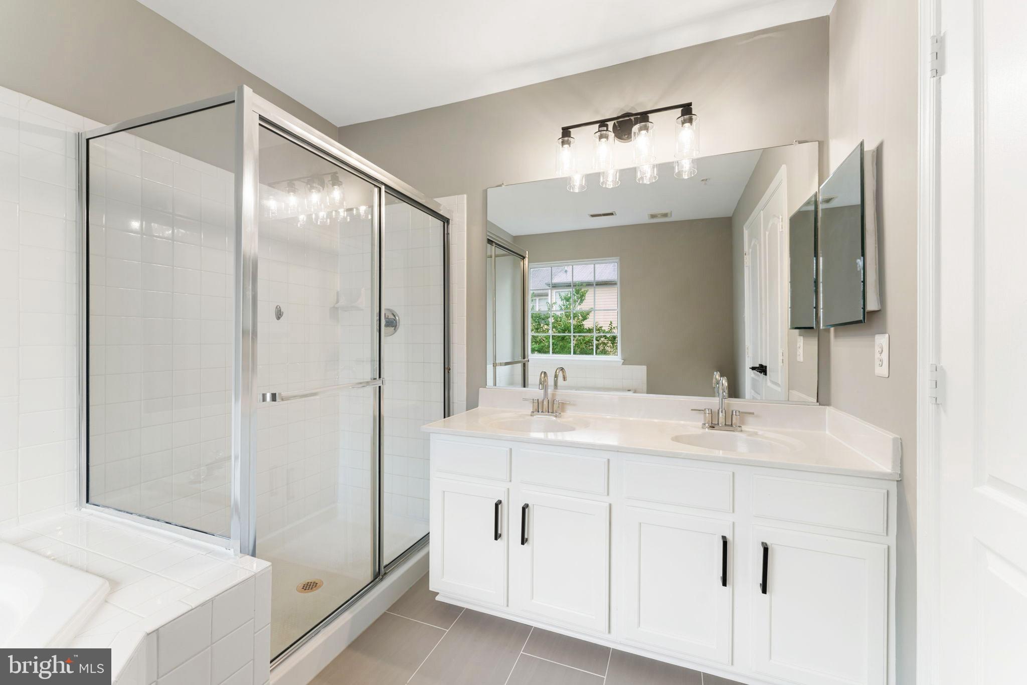 PERRYWOOD - Residential