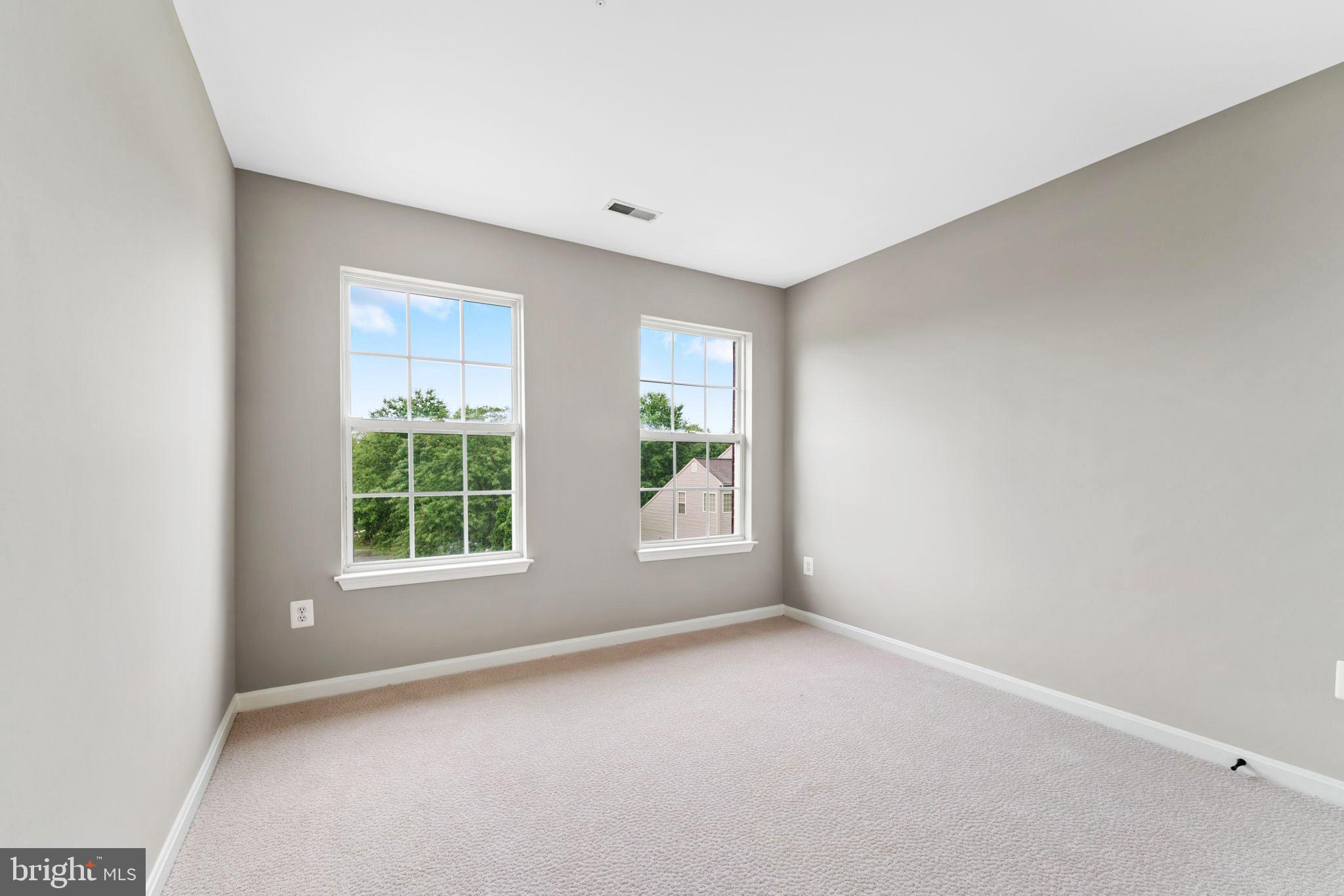 PERRYWOOD - Residential