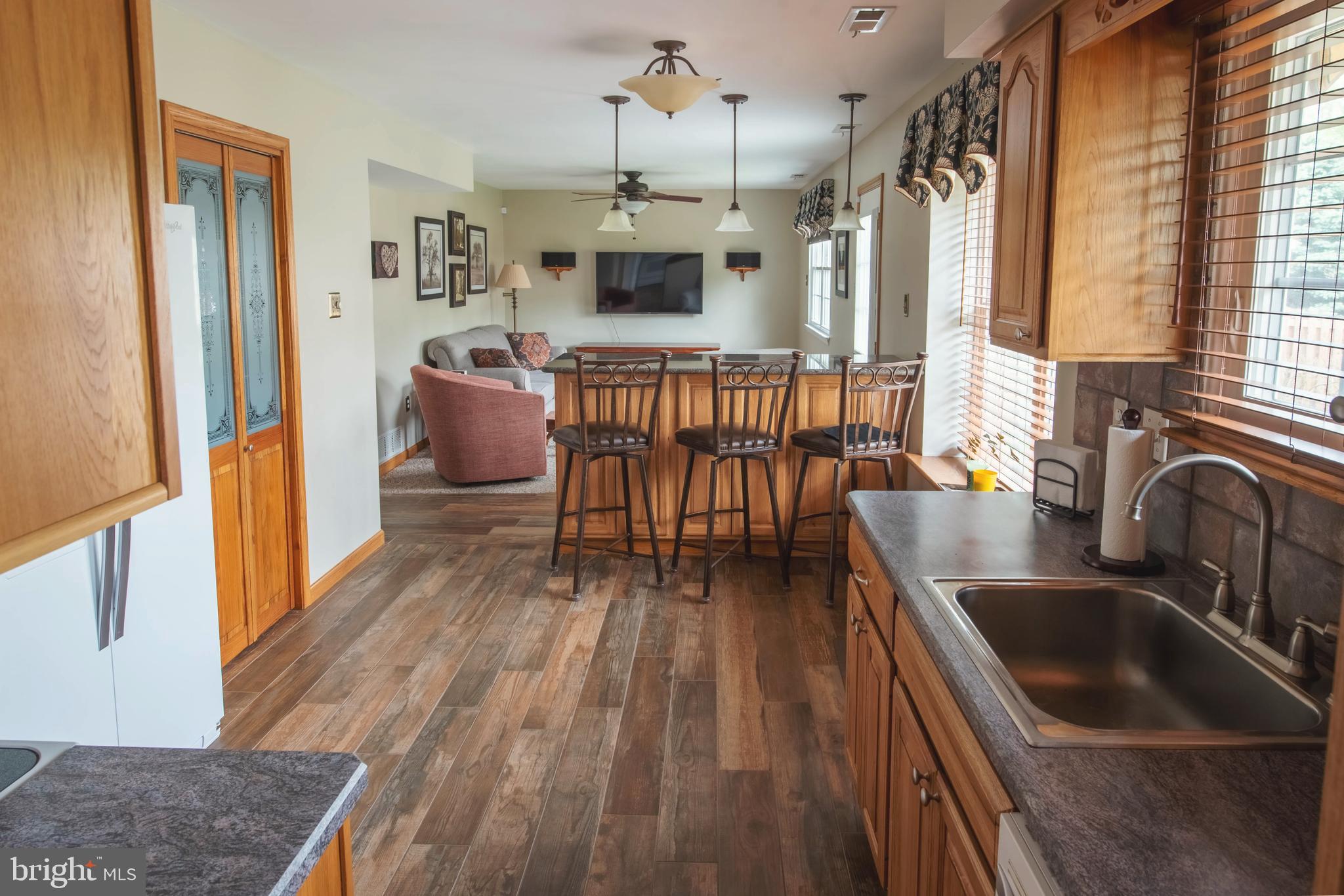 STURBRIDGE - Residential