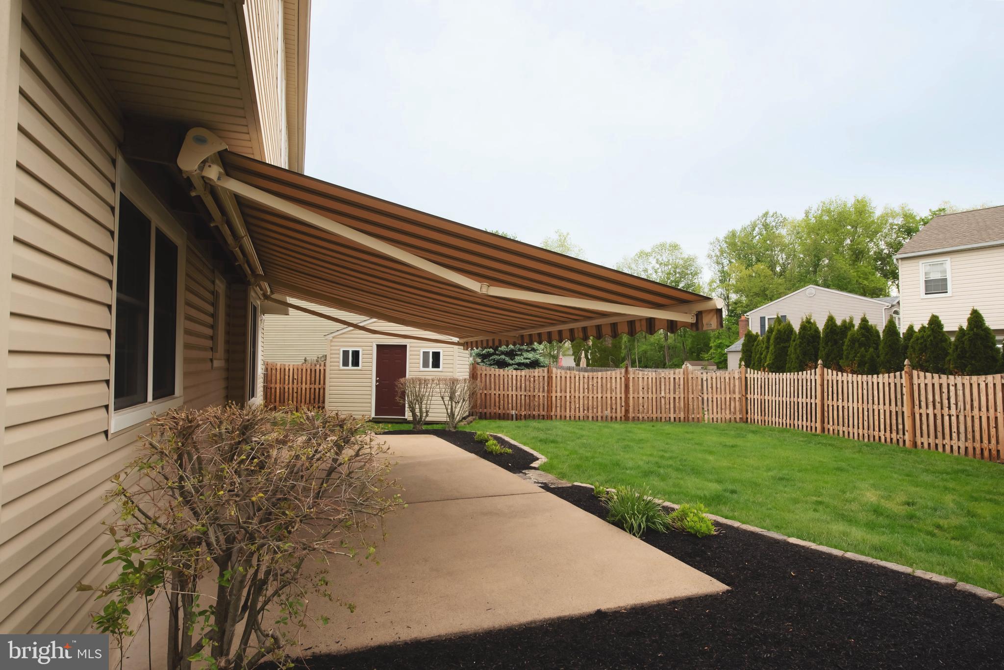 STURBRIDGE - Residential