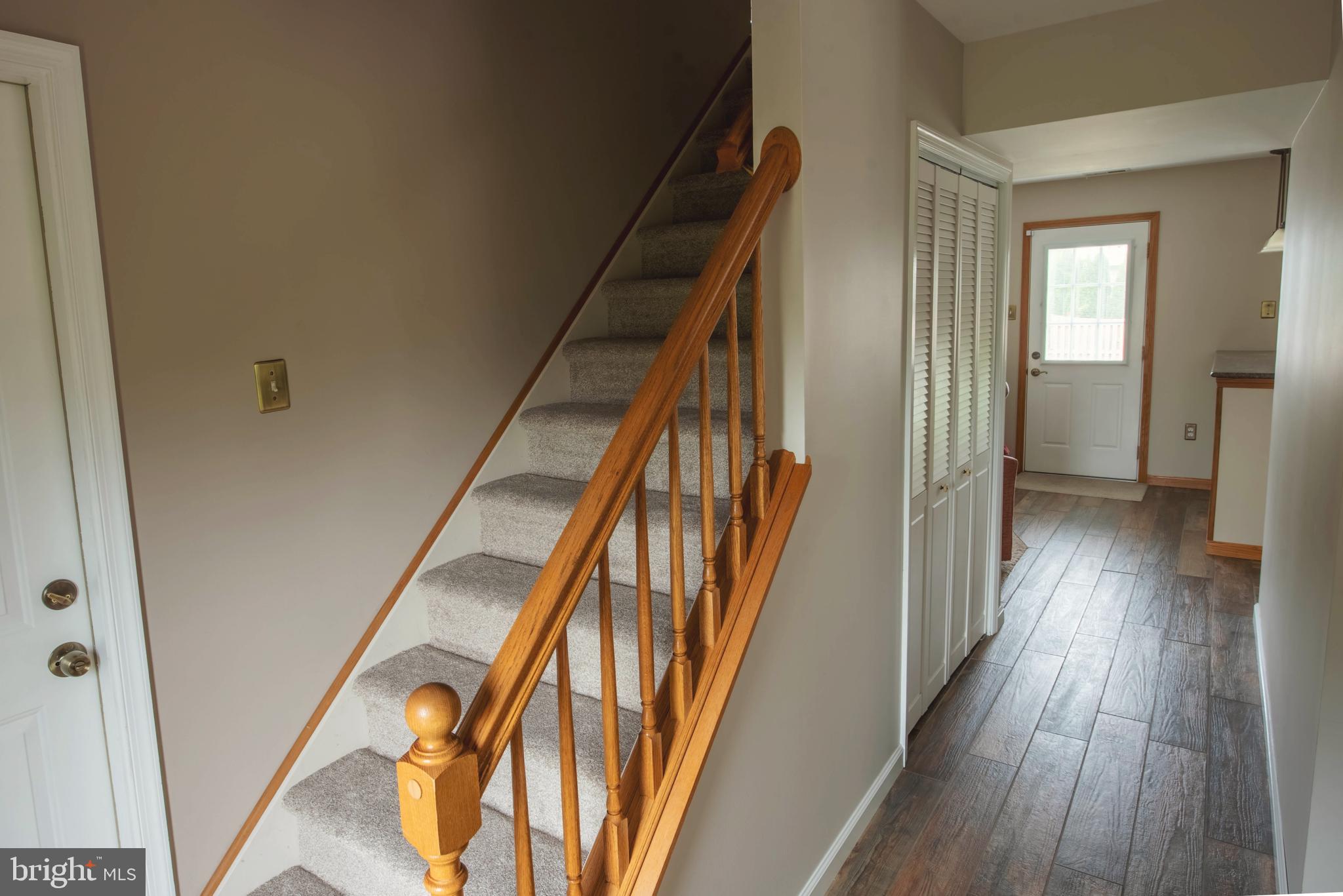 STURBRIDGE - Residential