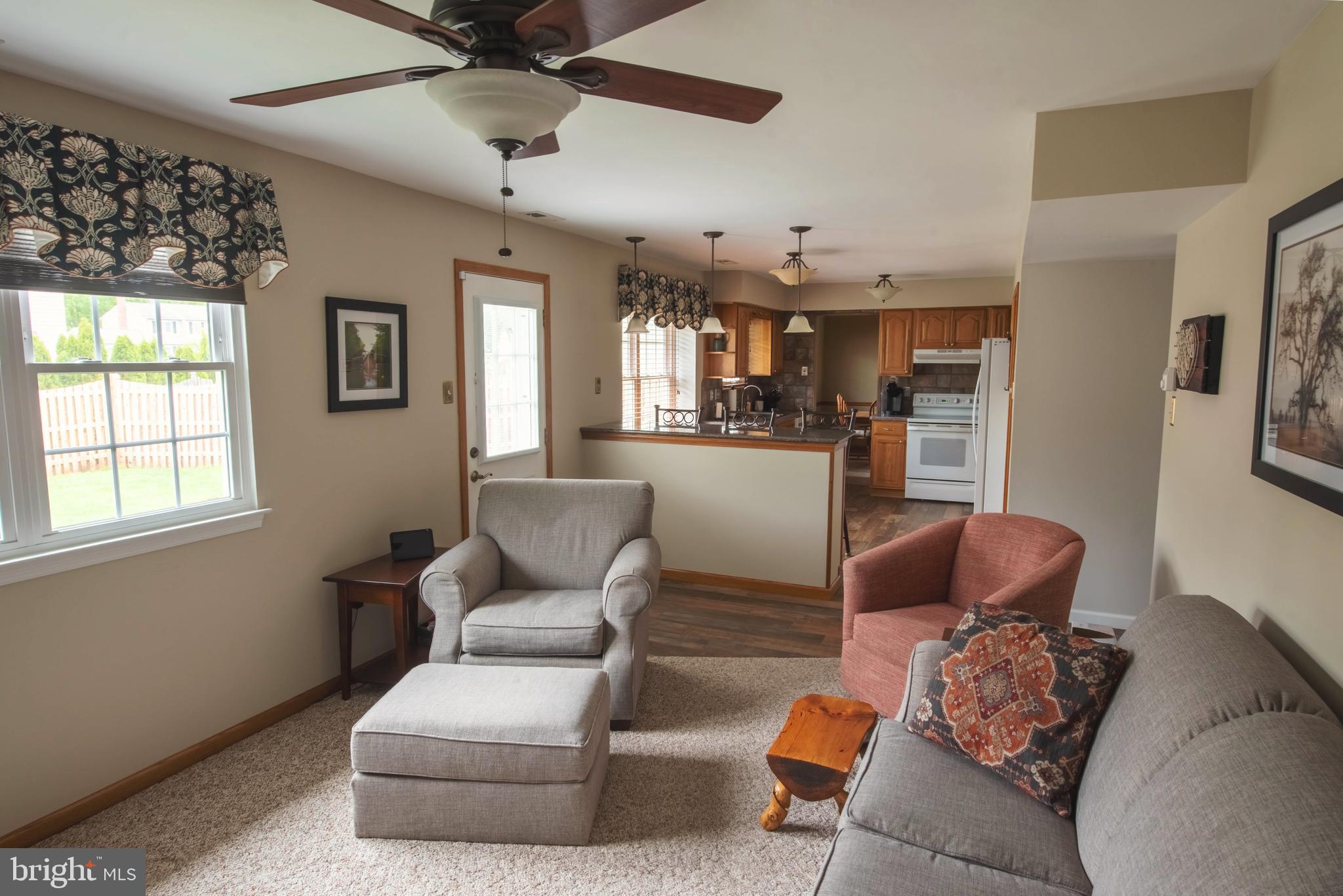 STURBRIDGE - Residential