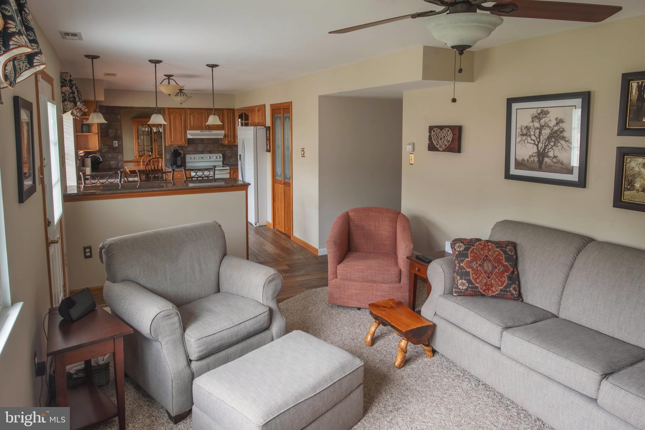 STURBRIDGE - Residential