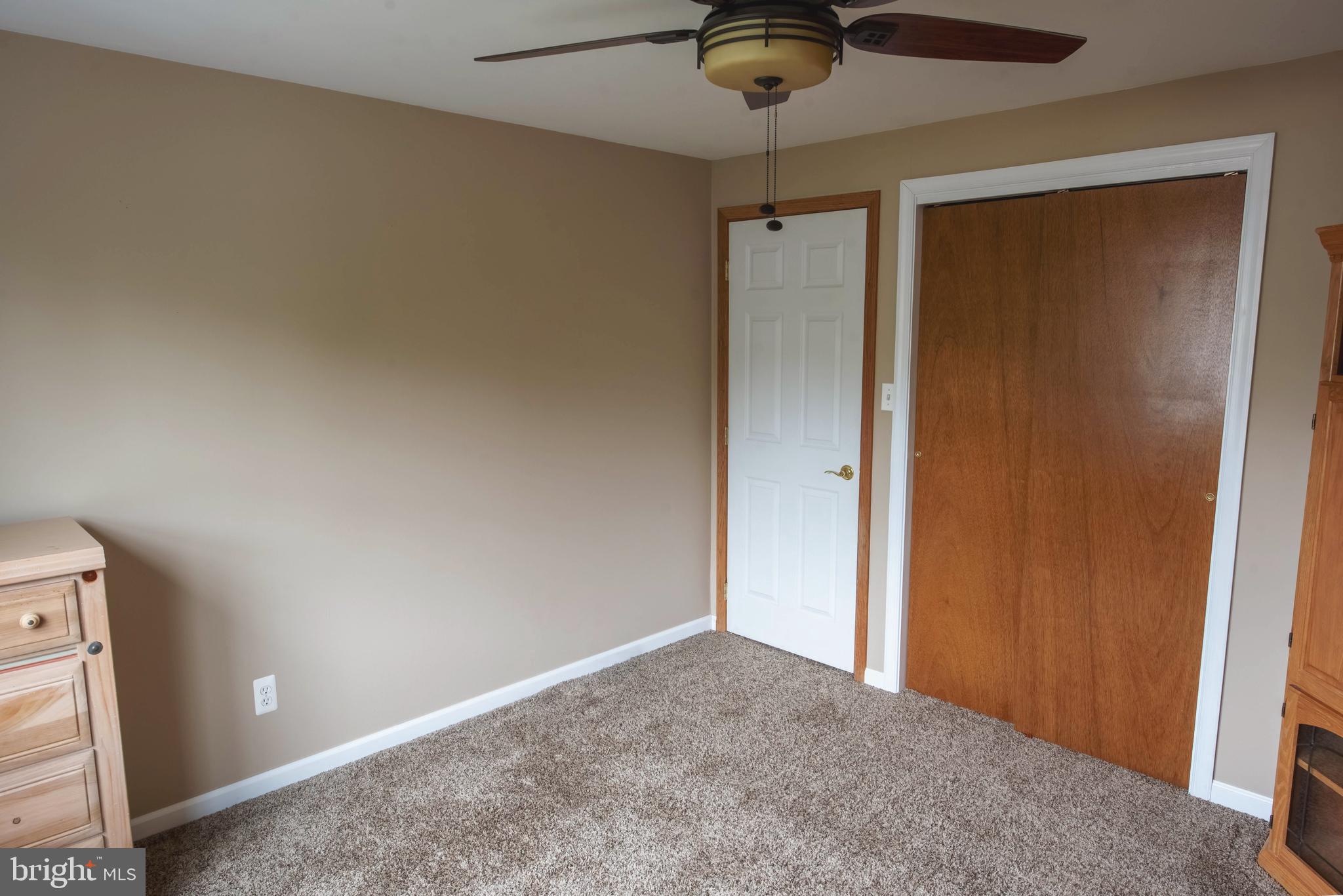 STURBRIDGE - Residential