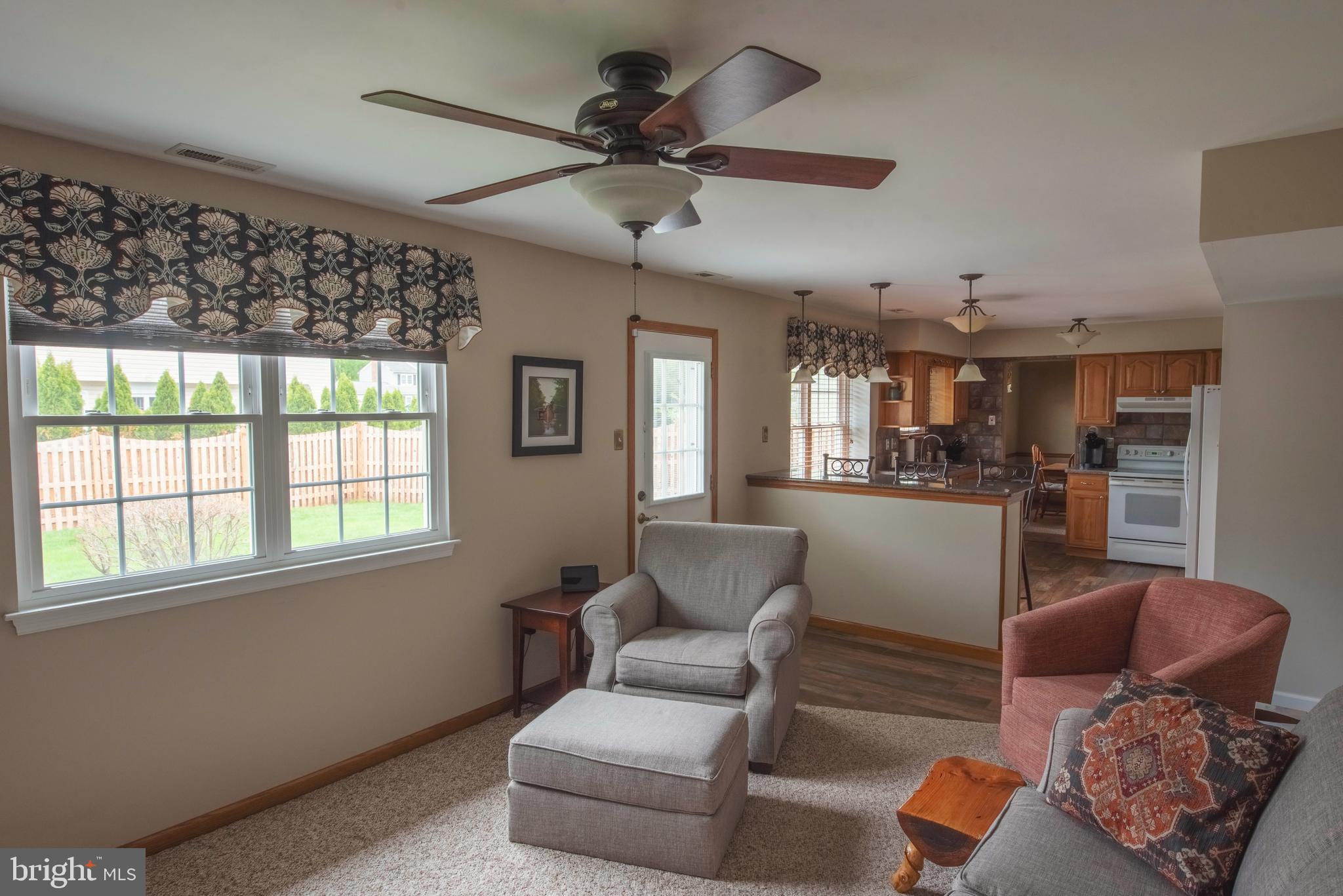 STURBRIDGE - Residential