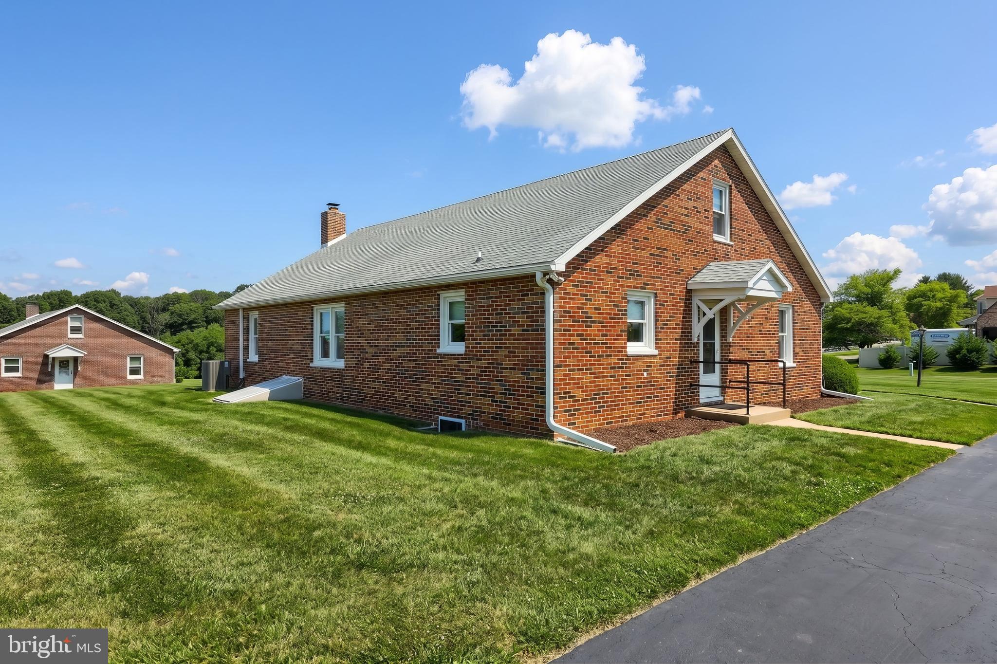 2056 BRIDGEVIEW ROAD