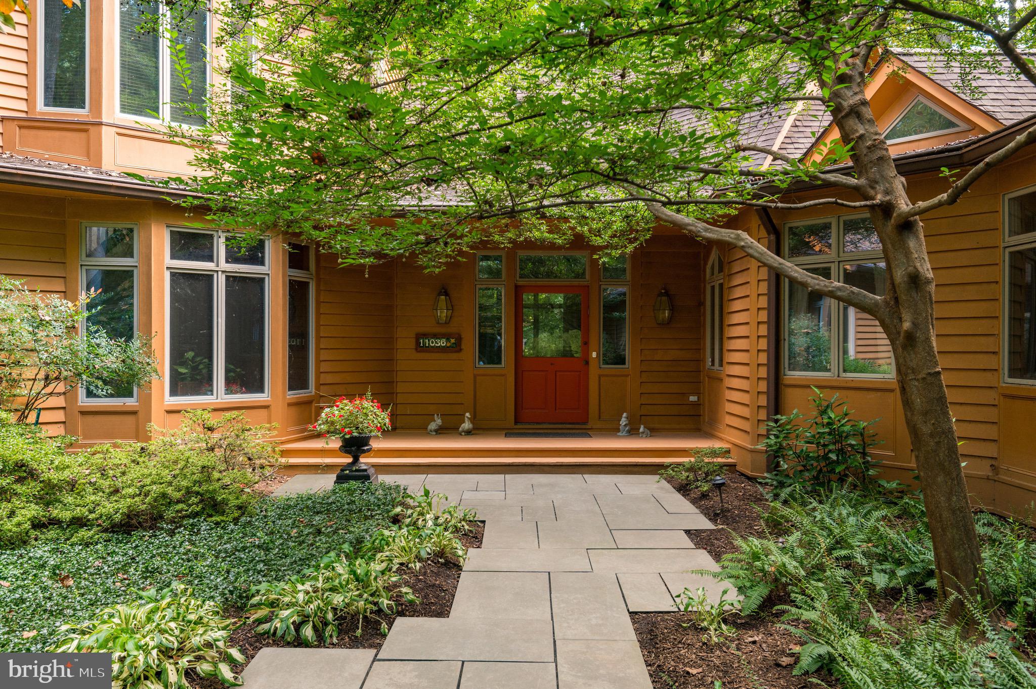 POTOMAC OUTSIDE - Residential